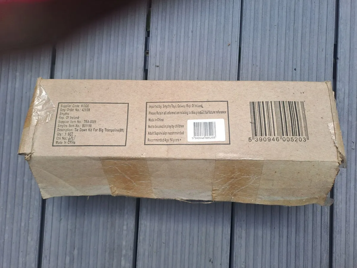 Smyths Trampoline Anchor Kit - Tie Down Kit - Image 3