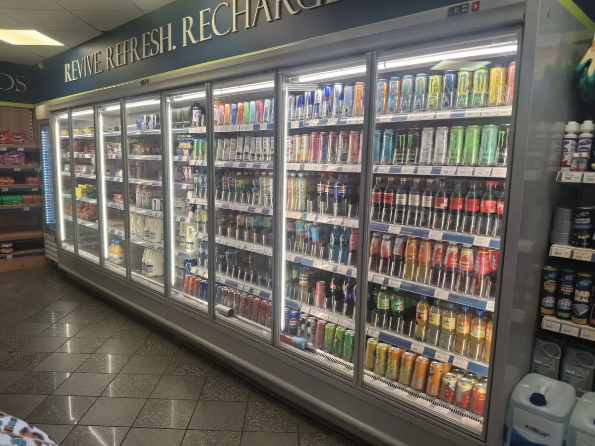 shop dairy wall - Image 1