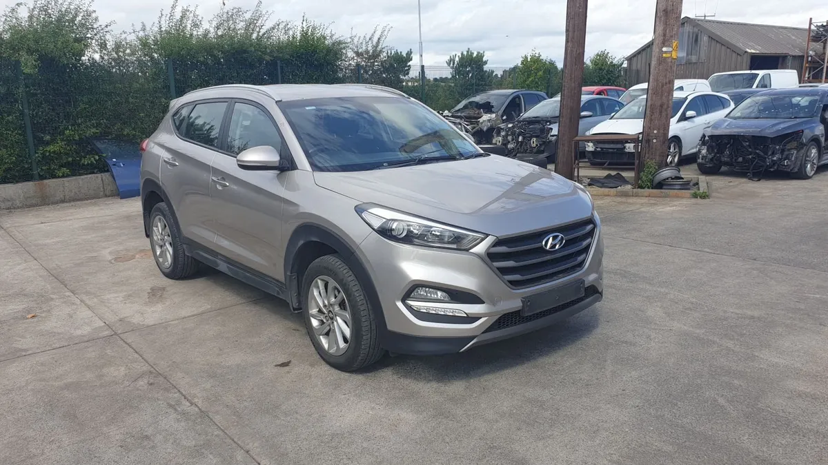 *For parts* Hyundai Tucson 1.7 dsl 6 speed (2015). - Image 3