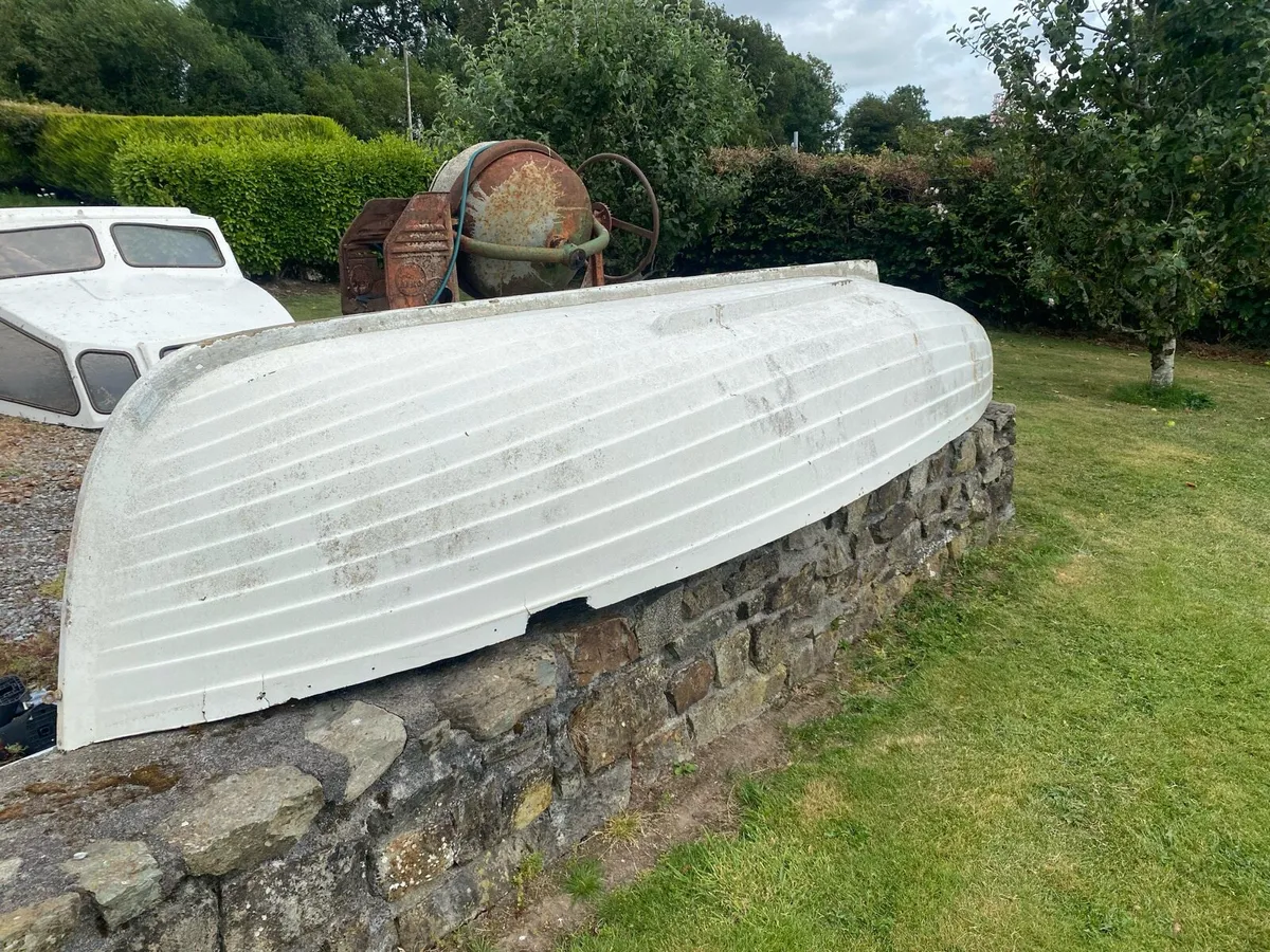 12 ft Fibreglass Punt (FREE) - Image 2
