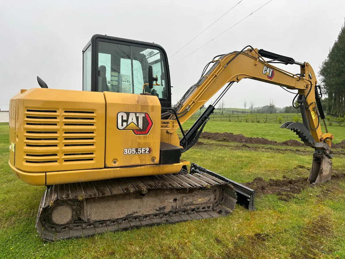 2019 CAT 305.5E2 C/W x3 New Buckets & Thumb Grab - Image 4