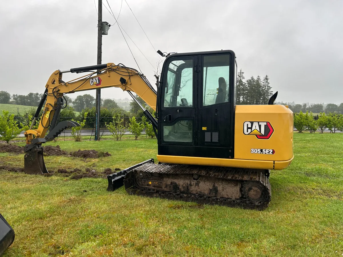 2019 CAT 305.5E2 C/W x3 New Buckets & Thumb Grab - Image 2
