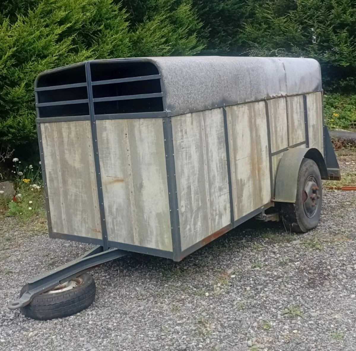 Livestock Trailer - Image 2