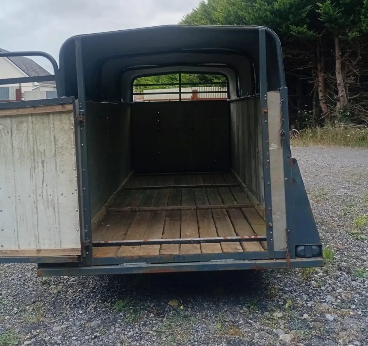 Livestock Trailer - Image 4