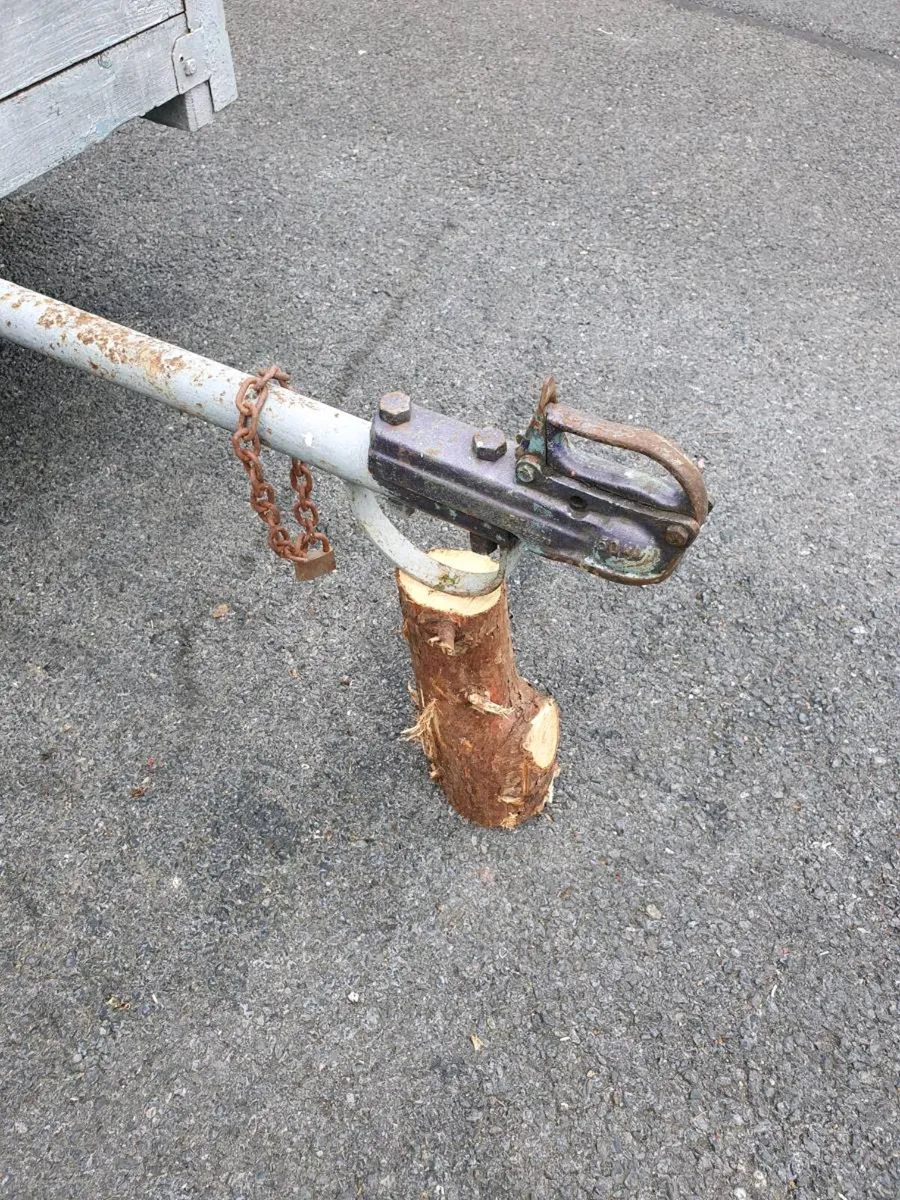 Car trailer  70ins x 38ins - Image 4