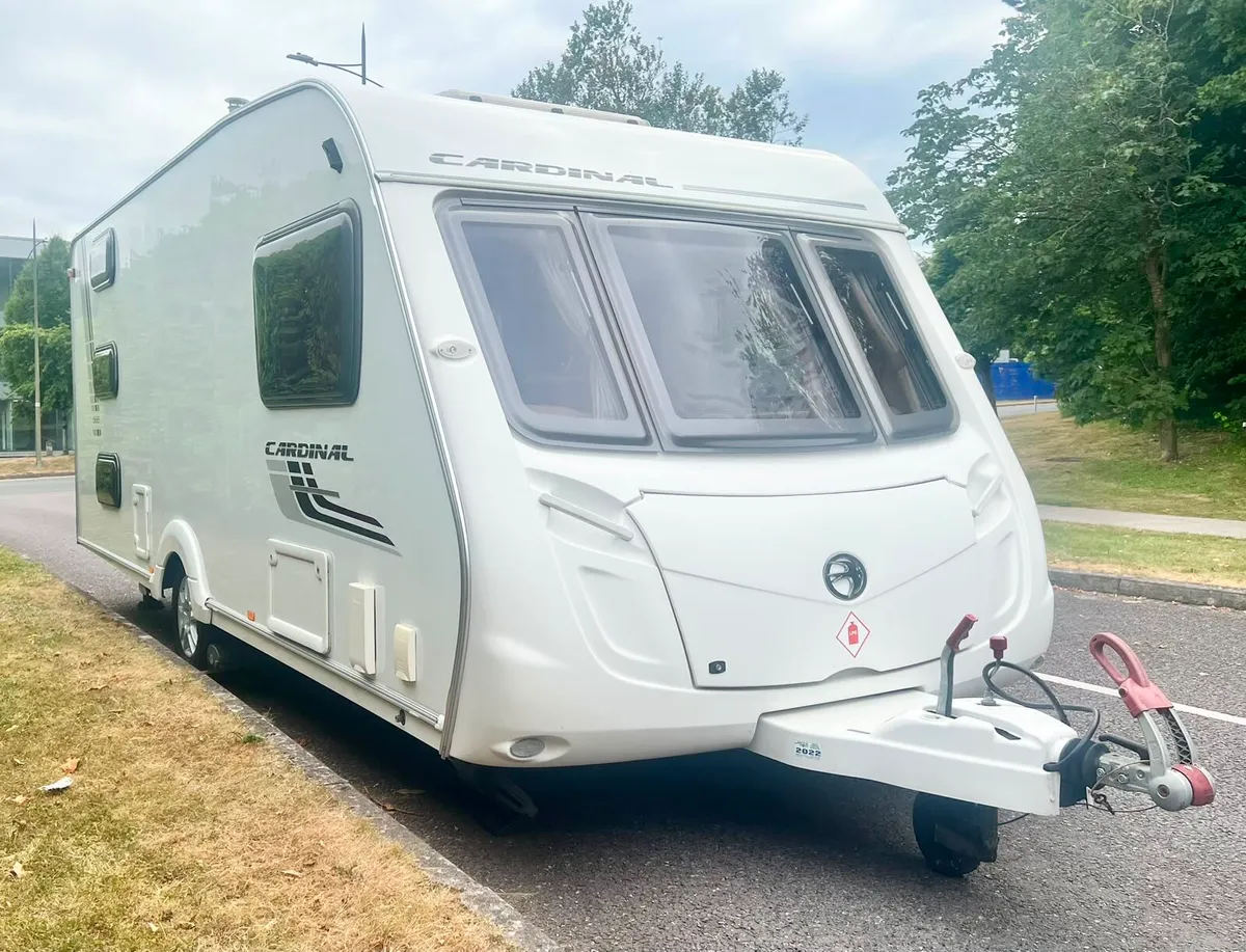 Swift cardinal 565 touring caravan for sale - Image 2