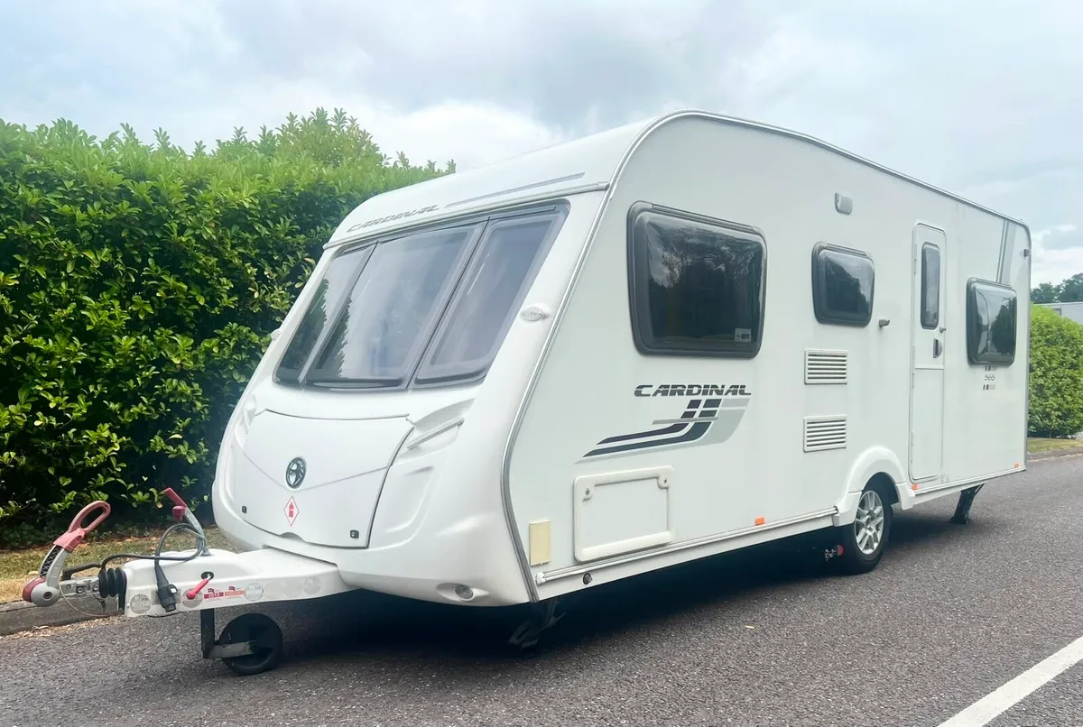 Swift cardinal 565 touring caravan for sale - Image 3