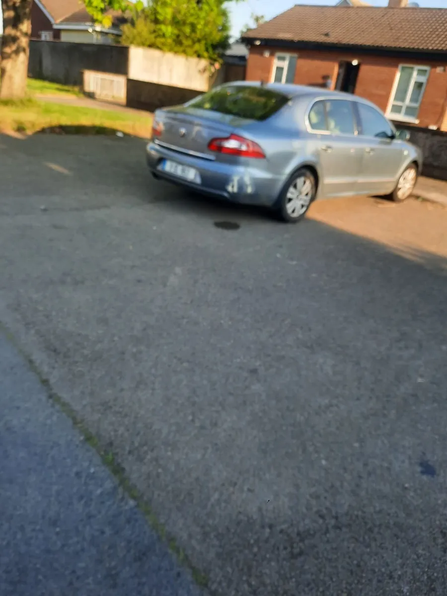 A person  to buy my car - Image 1
