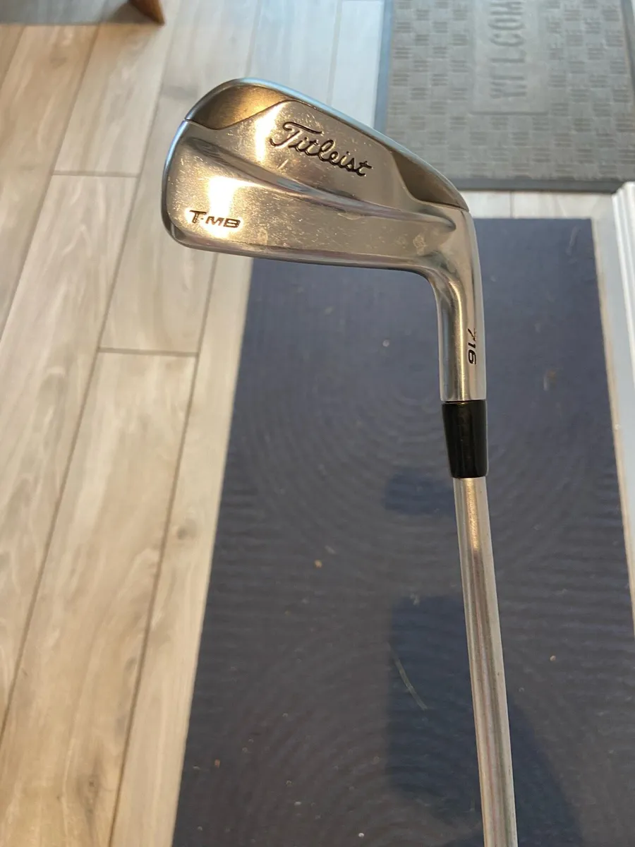 Titleist TMB 716 2 iron - Image 2