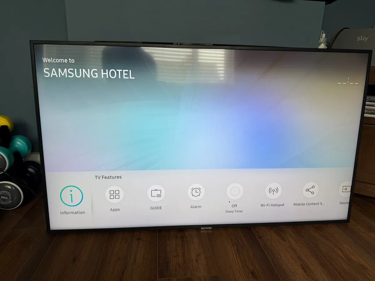 Samsung 55in Smart TV - Image 2