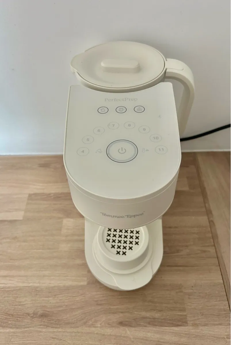 Tommee Tippee Perfect Prep Formula Feed Maker - Image 1