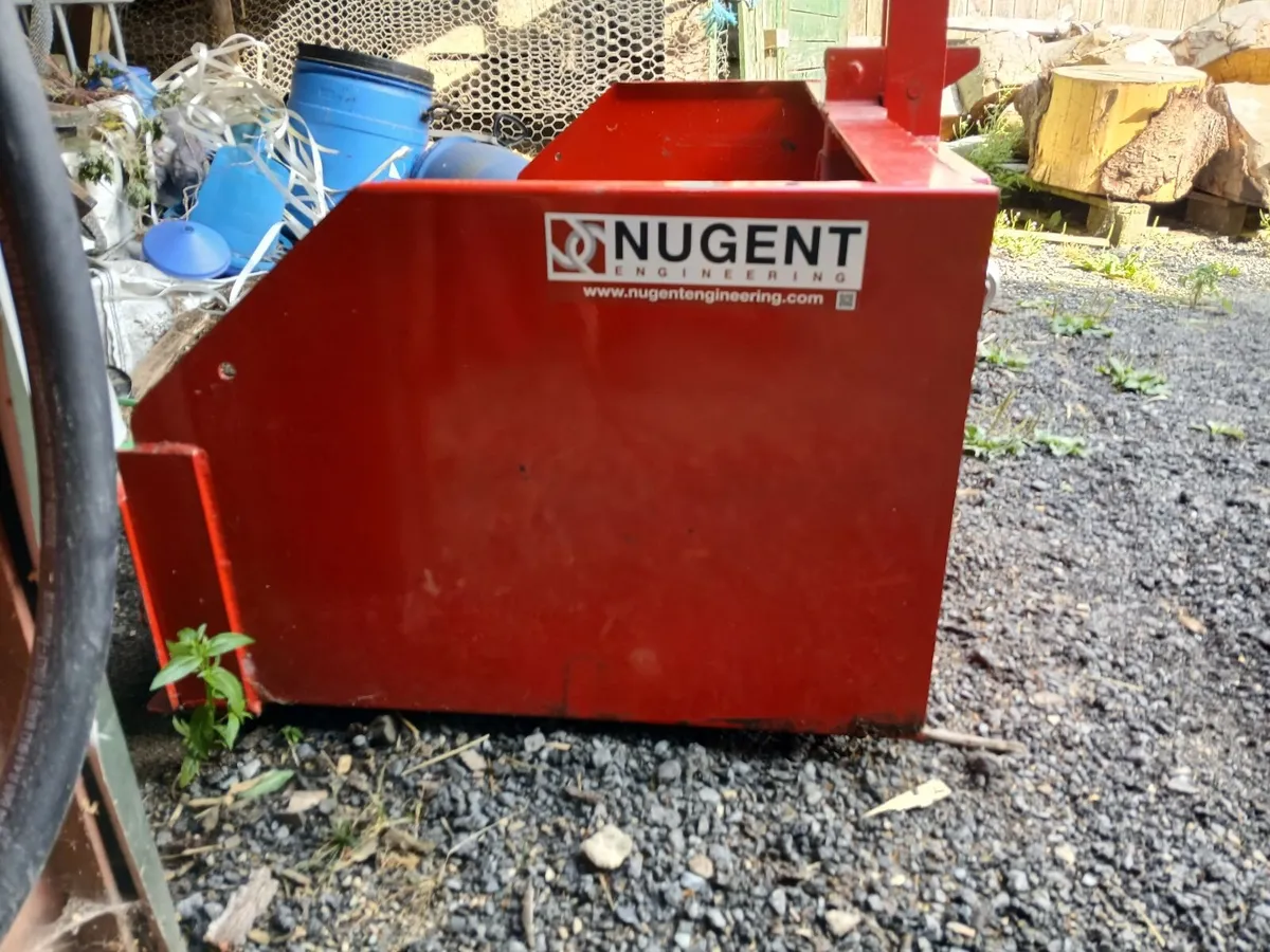 Petrol log saw - Image 2