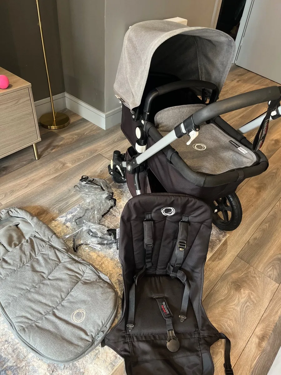 Pram - Image 1
