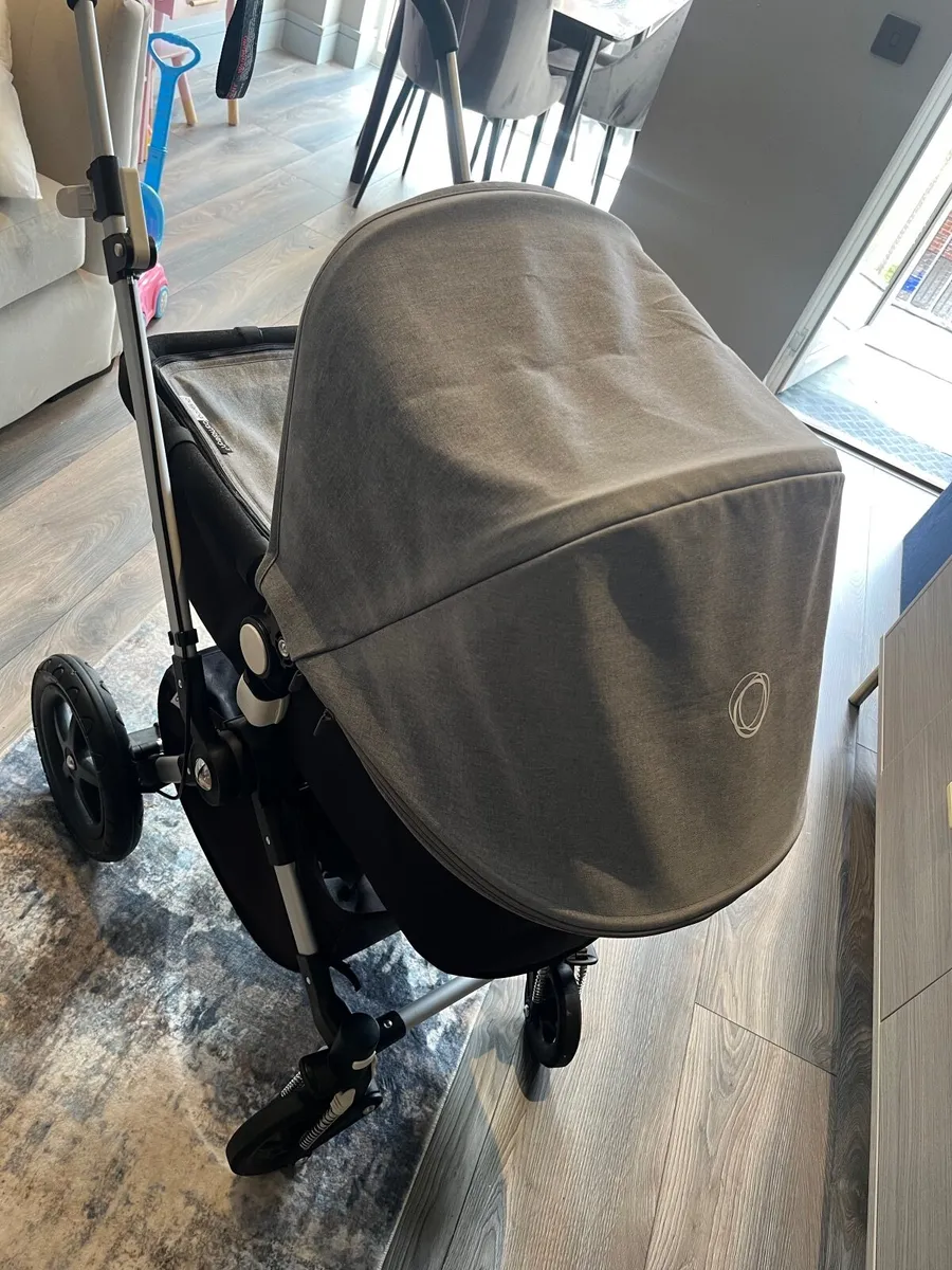 Pram - Image 3