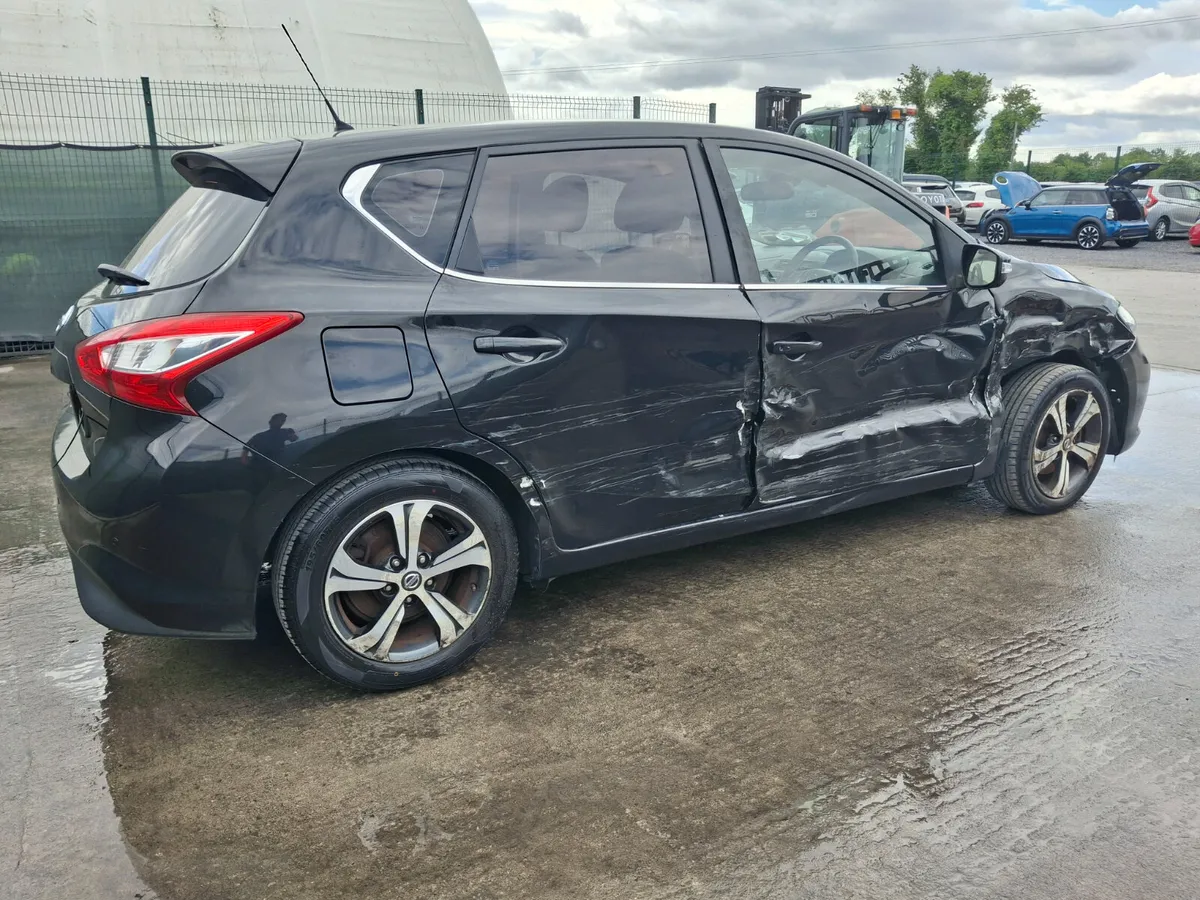 182 Nissan Pulsar  1.2 Petrol - Image 4