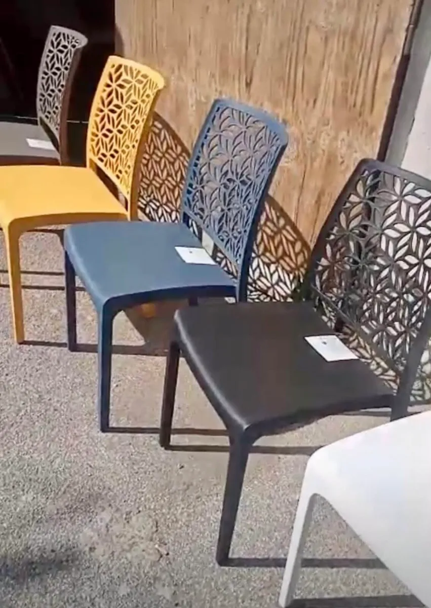 Chairs for sale Stackable Designer - Image 1