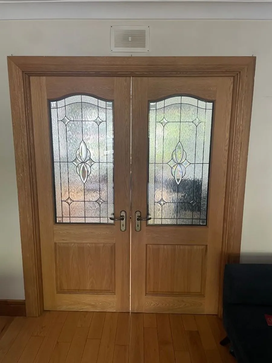 Internal wooden doors - Image 1