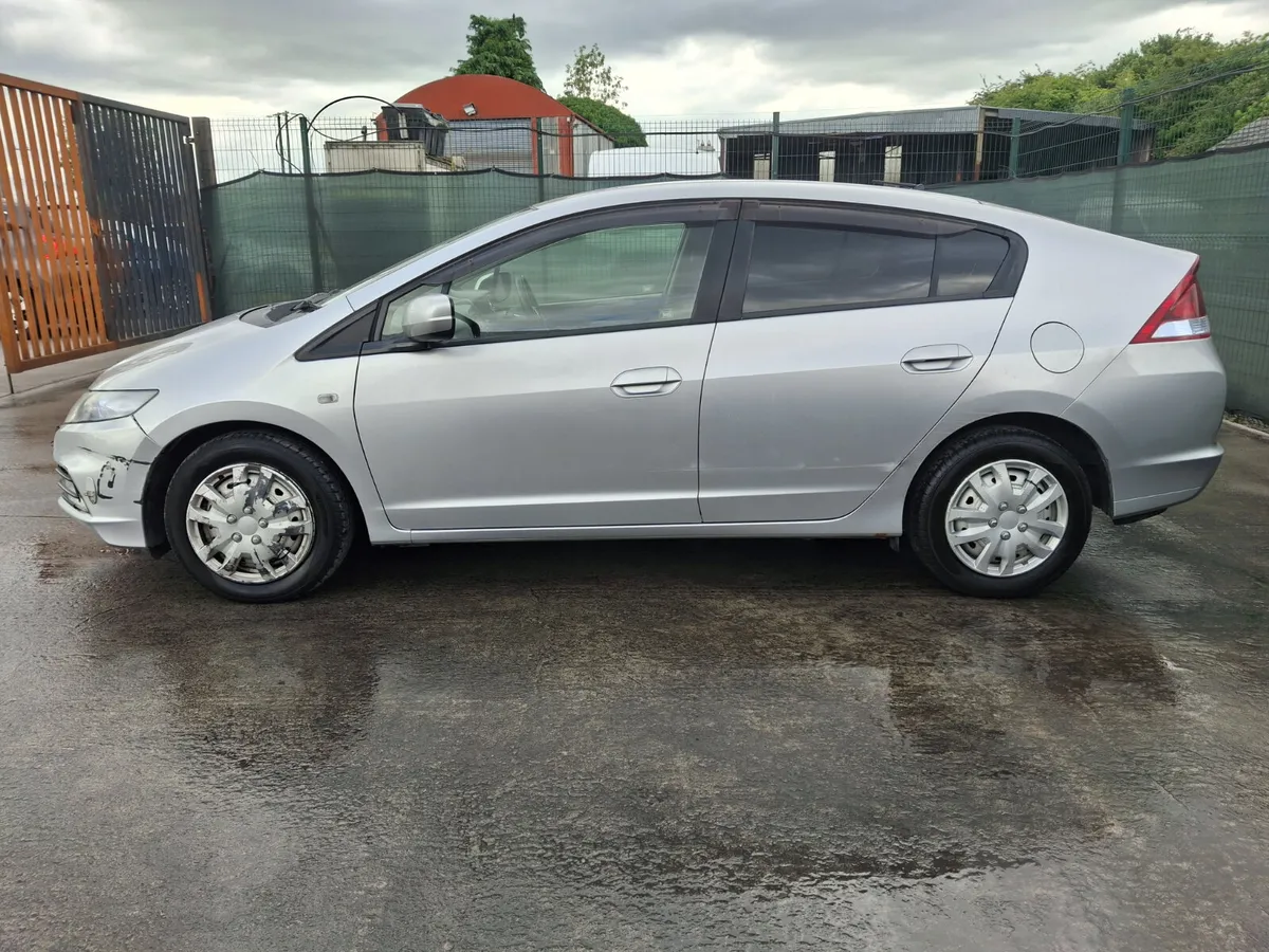 2013 Honda Insight  1.4 Hybrid  Automatic - Image 4