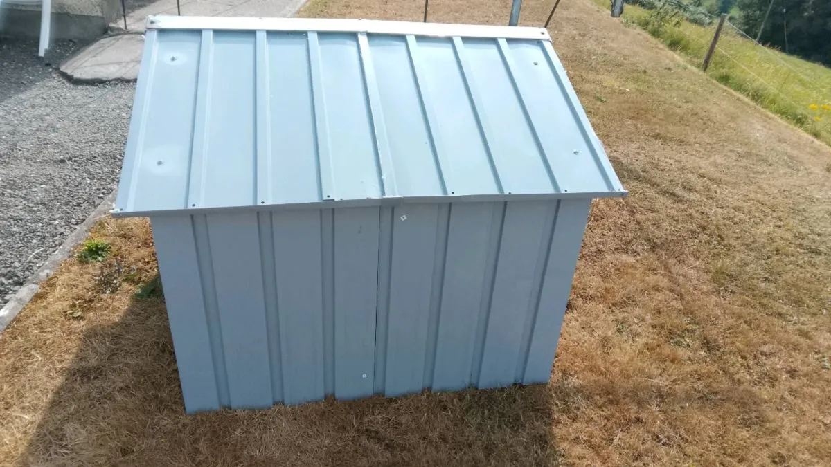Large dog house - Image 2