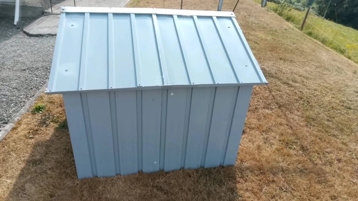 Large dog house - Image 4