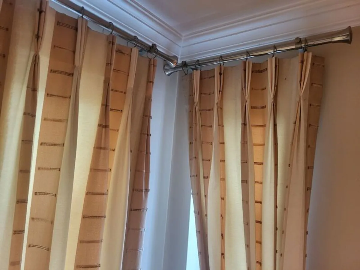 curtains - Image 4