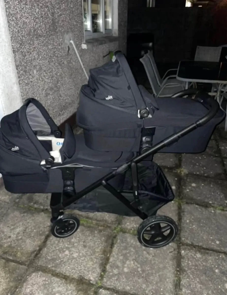 Twin Travel System - Image 1