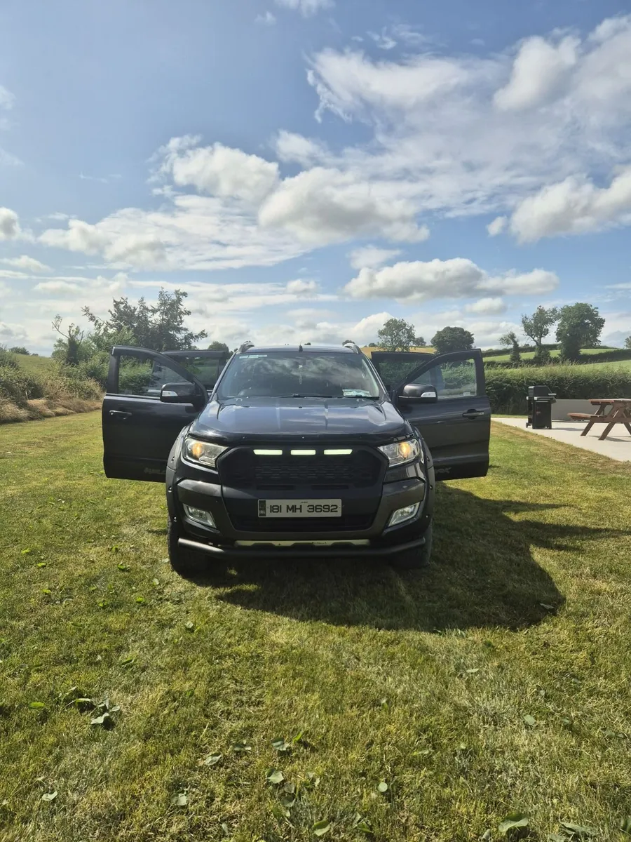 Ford Ranger Wildtrak 2018 3.2 Auto - Image 2