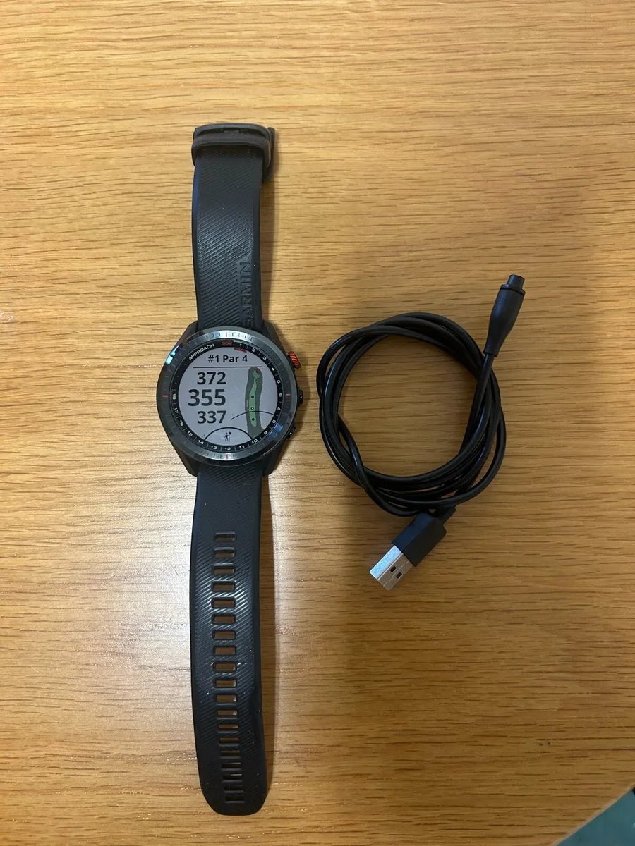 Garmin S62 Approach Golf Watch - Image 3