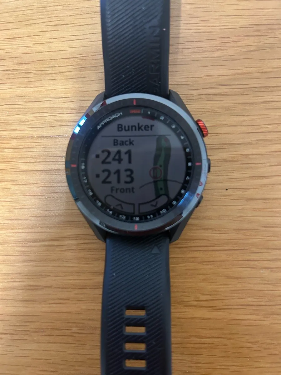 Garmin S62 Approach Golf Watch - Image 2