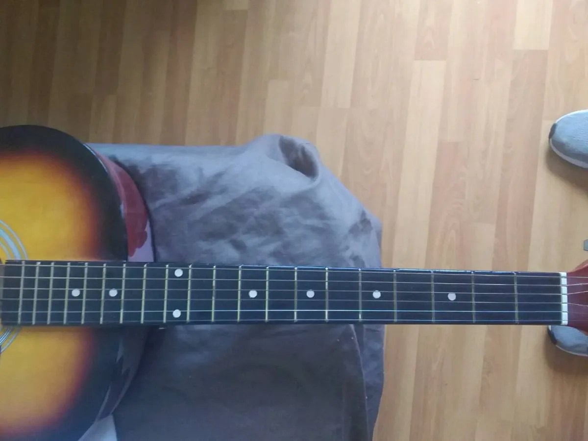 Guitar - Image 2
