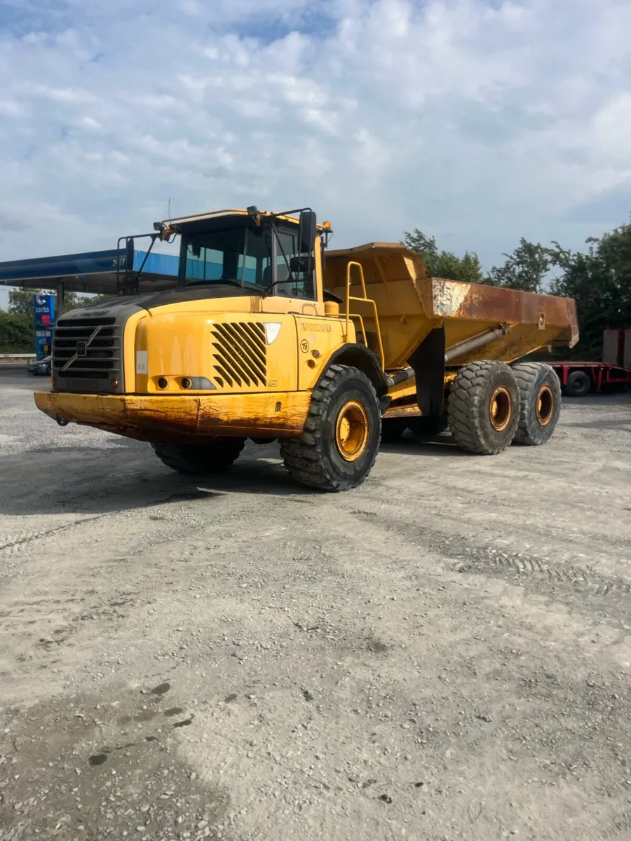 Volvo A25D for hire - Image 2