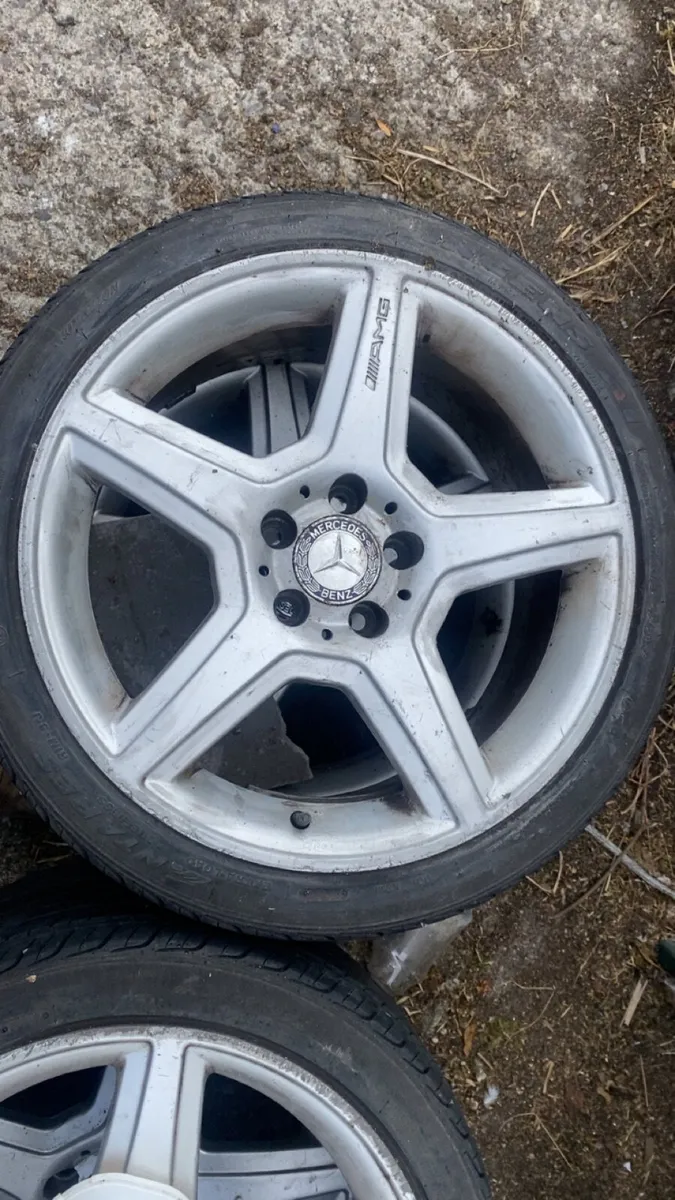 18” AMG 447 Alloys - Image 1