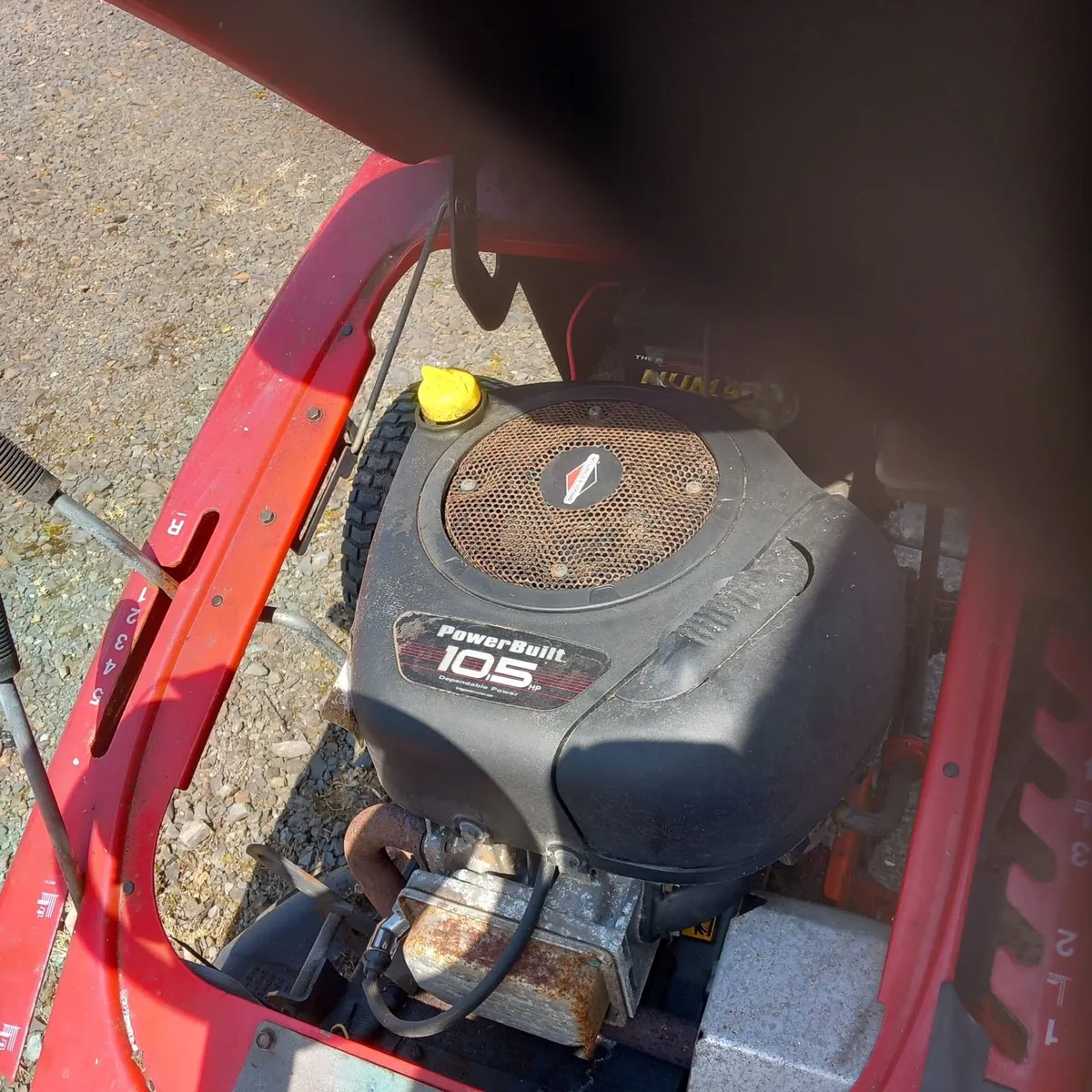 Ride on mower - Image 1