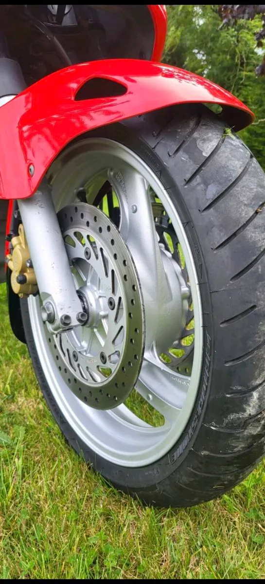 Motorbike - Image 4