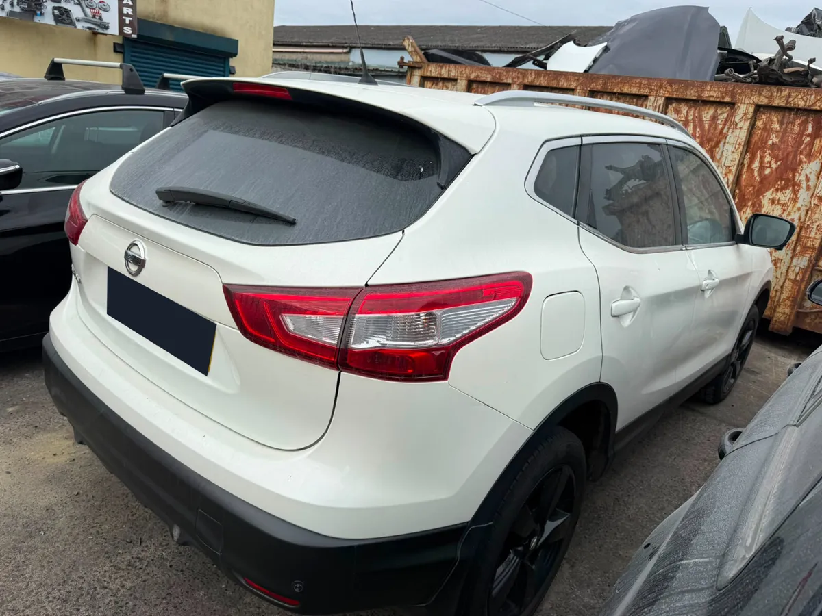 2016 Nissan Qashqai 1.2 Petrol For Breaking! - Image 2