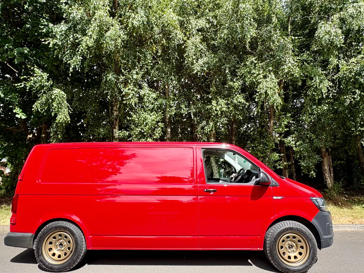 2019 Volkswagen Transporter new doe new alloys - Image 2