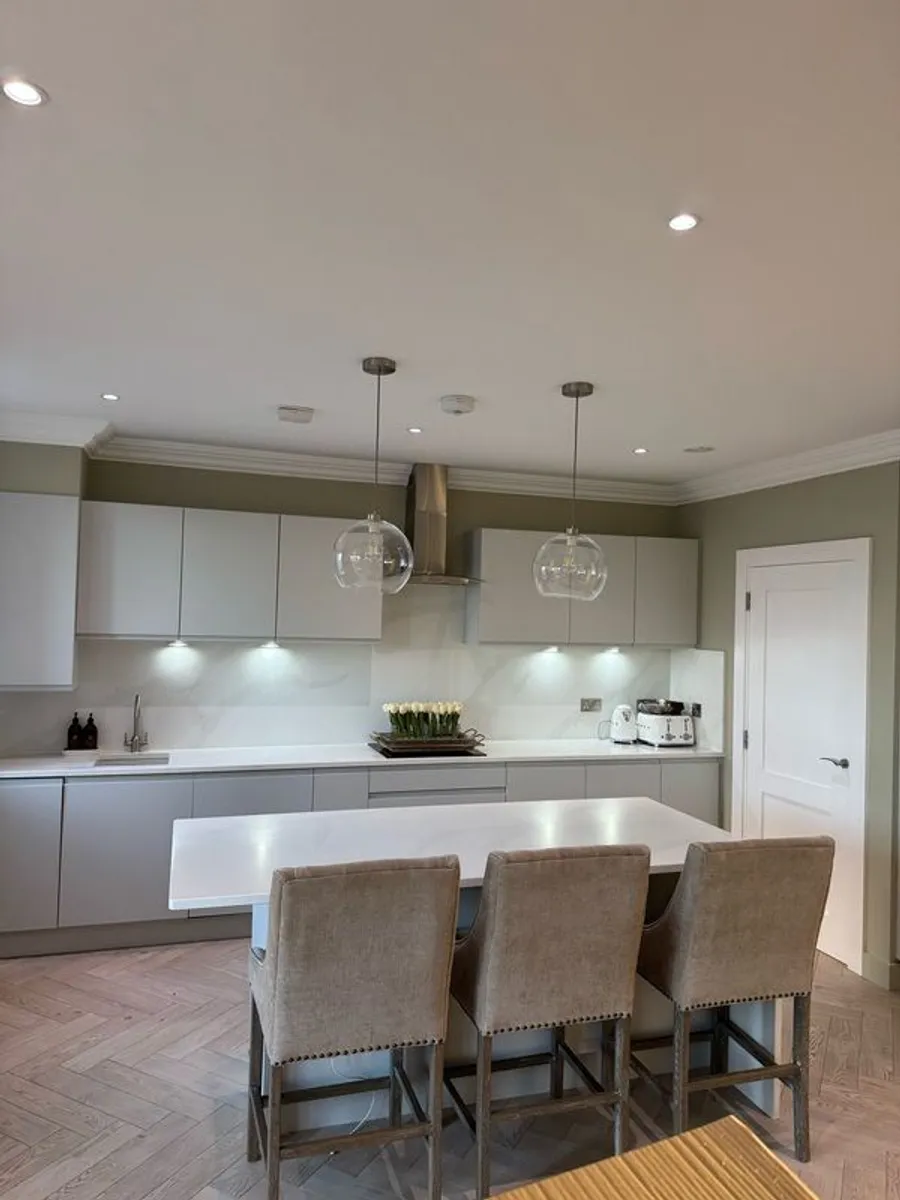 Calacatta Gold Quartz Modern Kitchen - Image 3