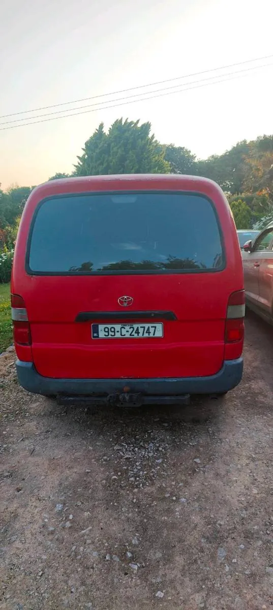 Toyota Hiace
1999 - Image 3