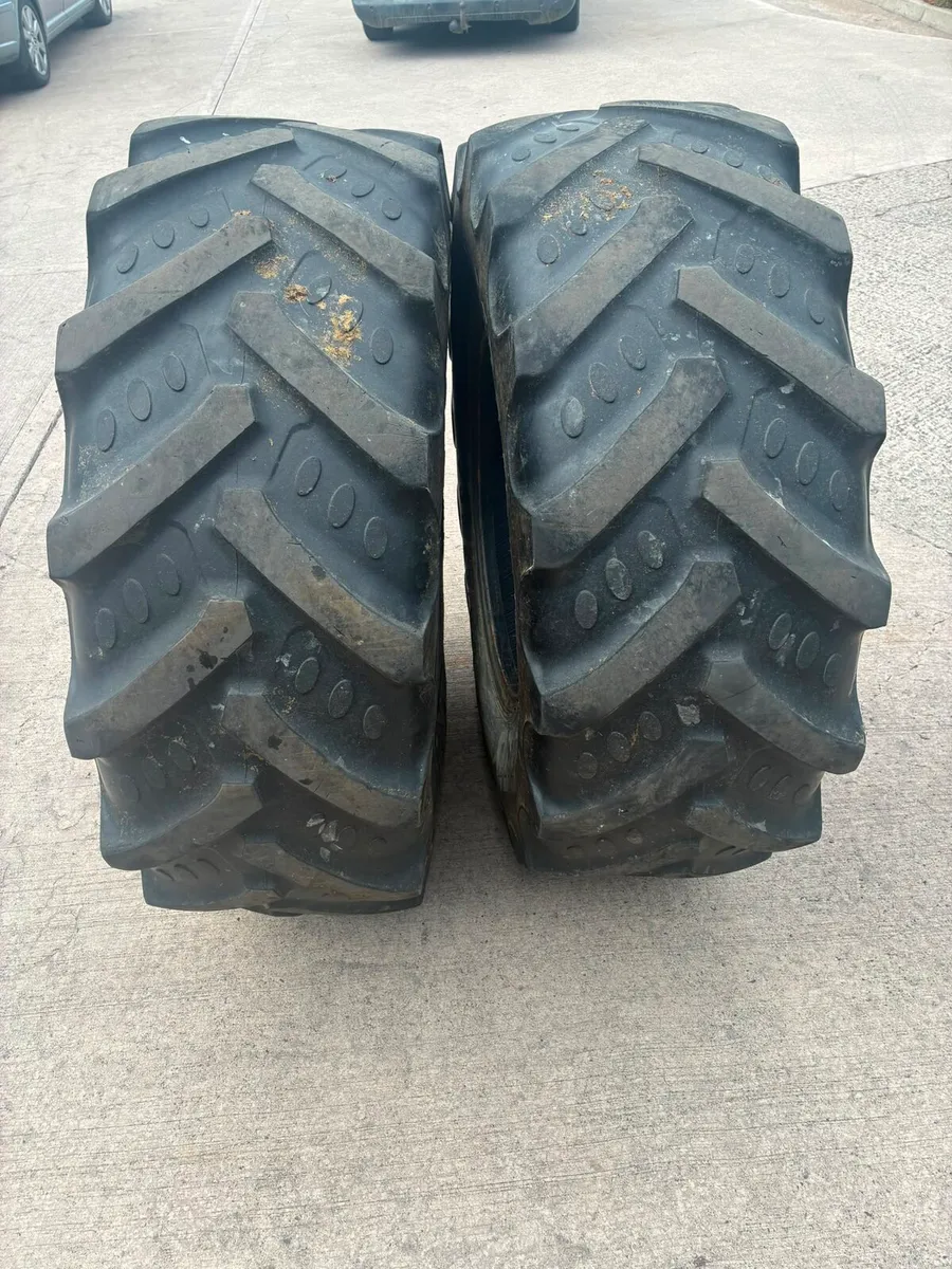 Bkt 420/85r24 - Image 1