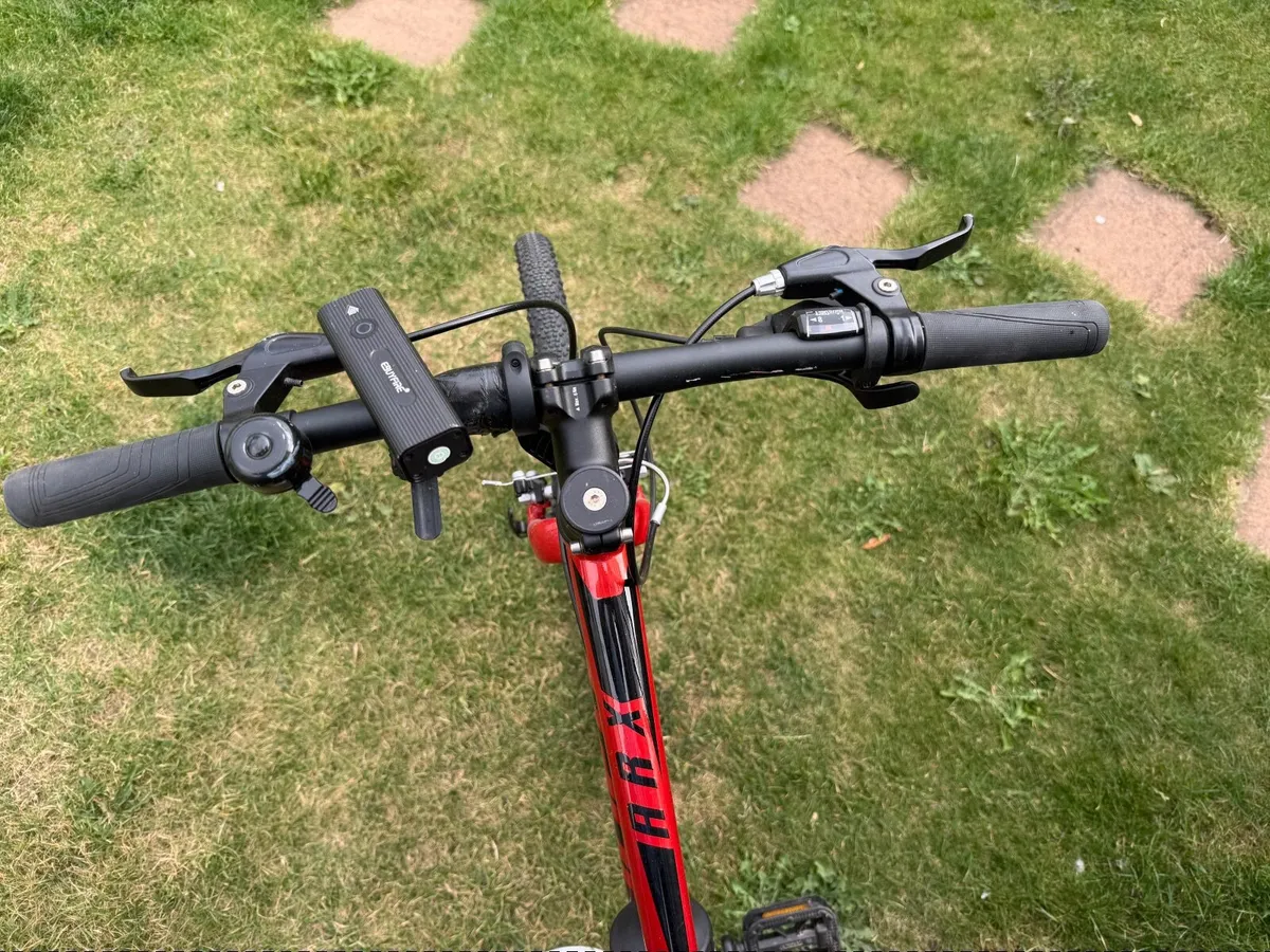 Giant boys Mountain bike, 23 inch - Image 3