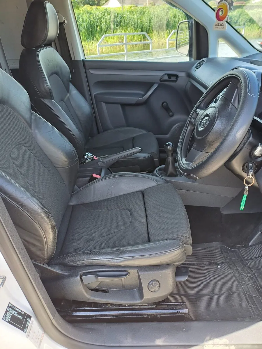 Volkswagen caddy 1.6 diesel 2012 - Image 3