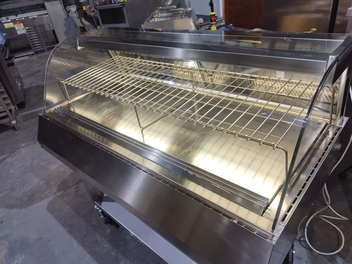 Catering equipment - Image 1