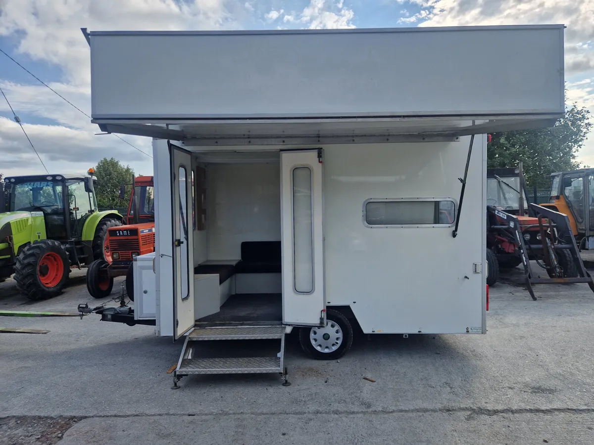 For Sale Are Hire Exhibition trailer - Image 3