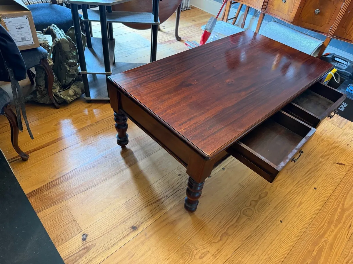 Mahogany coffee table - Image 2