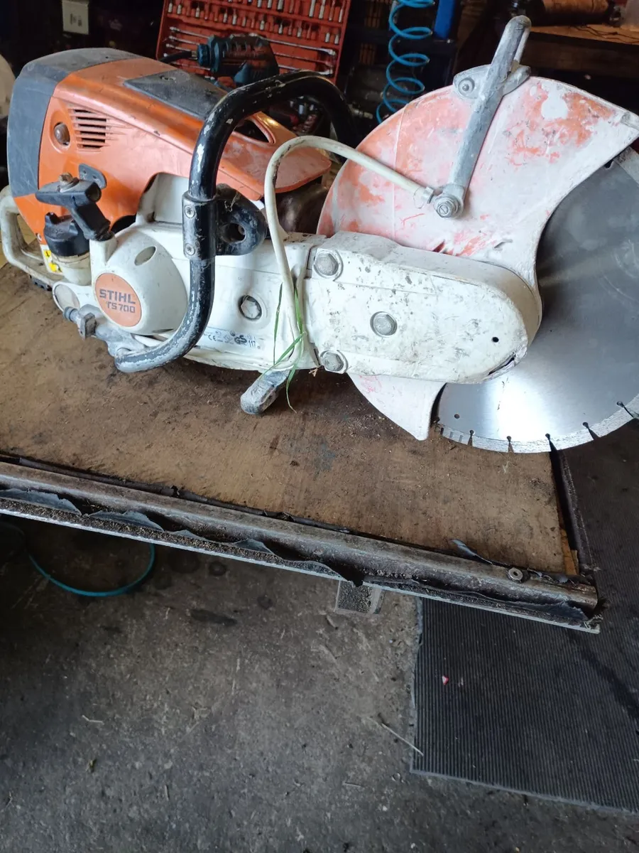 Concrete saw - Image 2