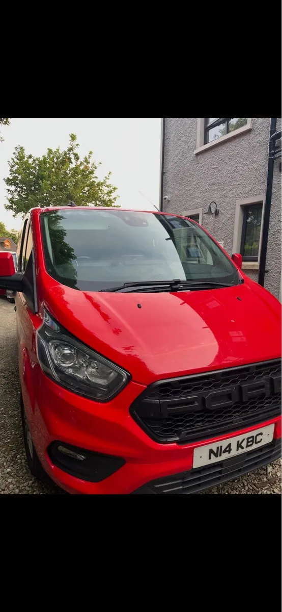 2022 Ford Transit Custom CrewCab - Image 2