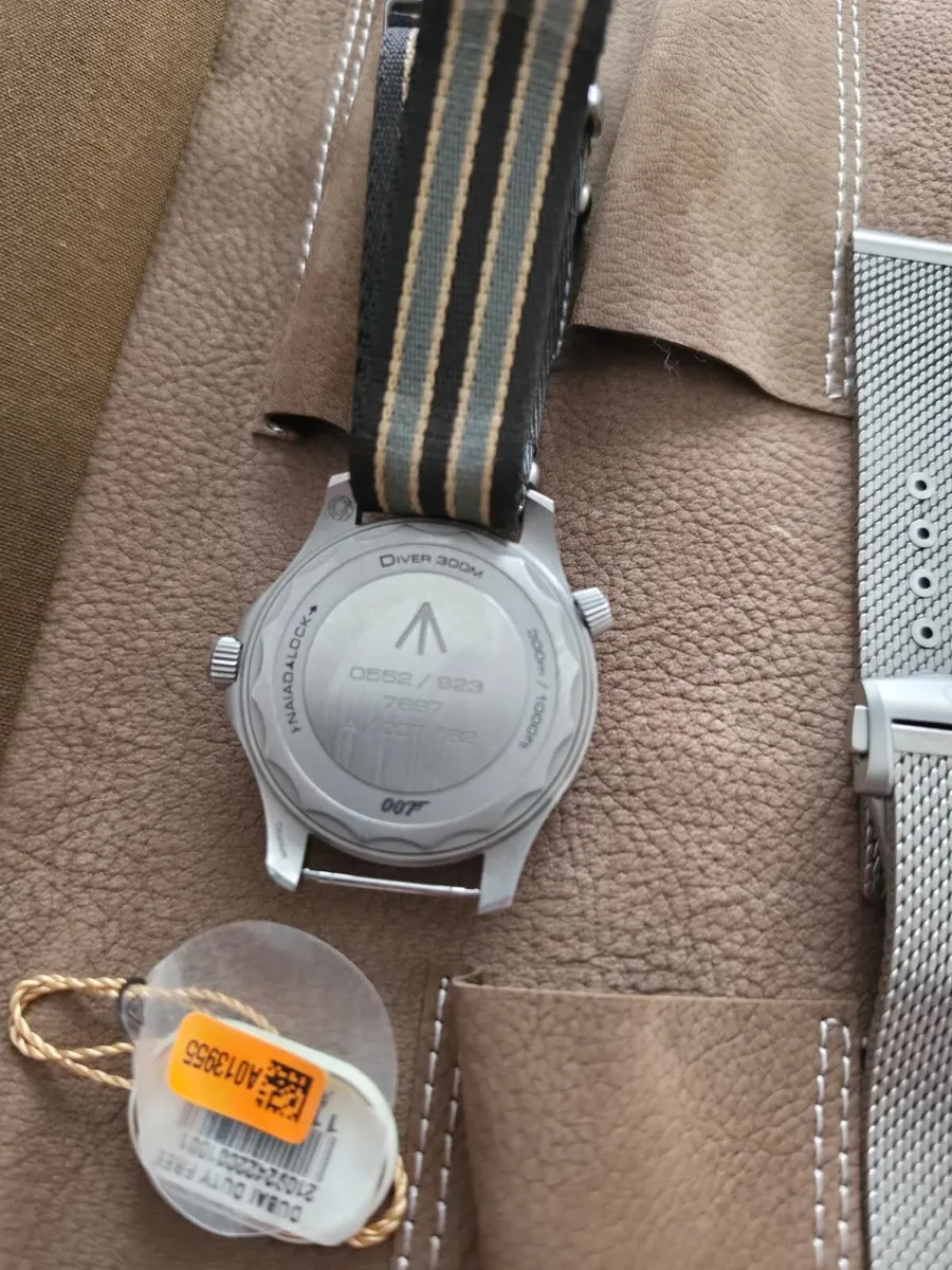 Omega Seamaster Diver 300M NTTD "No Time To Die" - Image 3