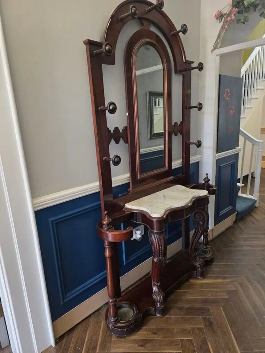Beautiful antique mahogany hall stand. - Image 1
