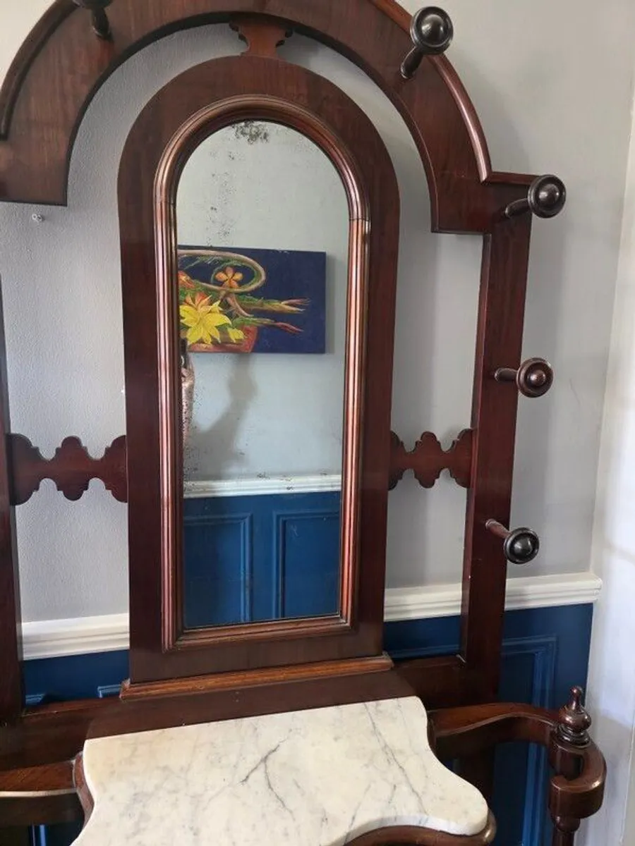 Beautiful antique mahogany hall stand. - Image 4