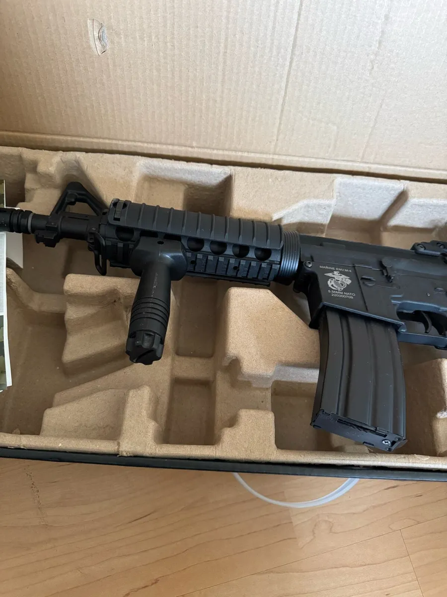 M4A1 - Image 3